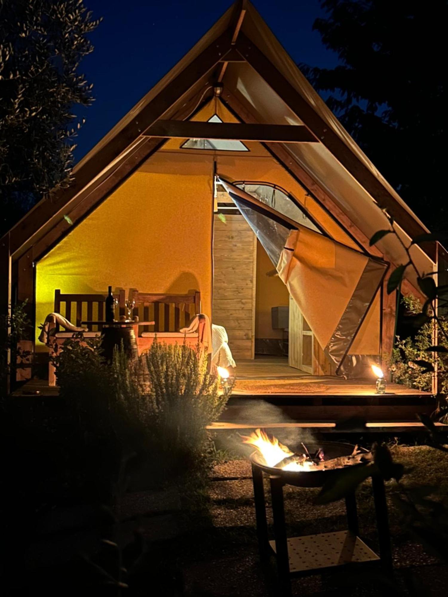 Glamping Suite Il Grillo Лампорекио Екстериор снимка
